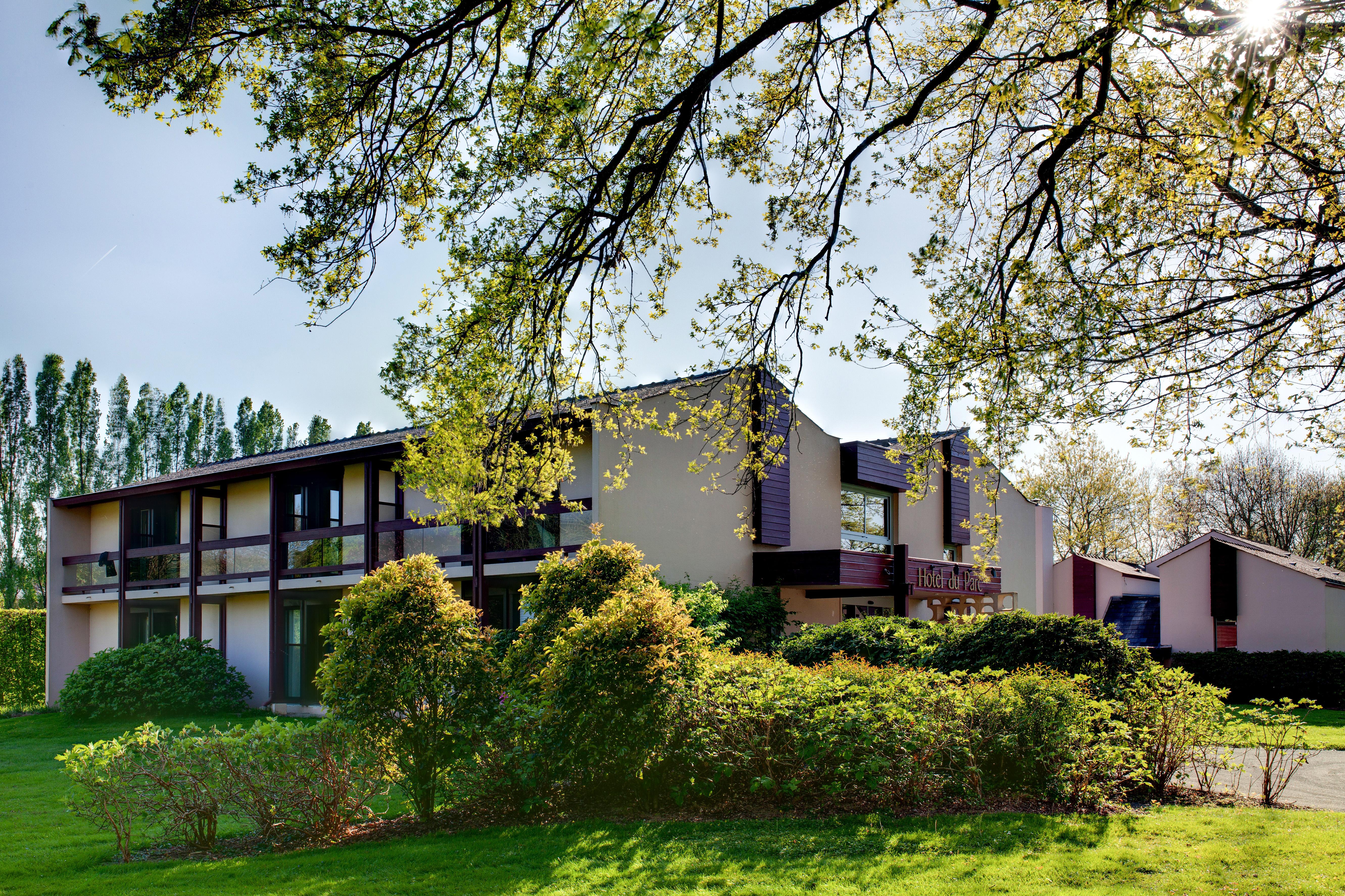 Logis Ar Milin Hotel Châteaubourg Exterior foto