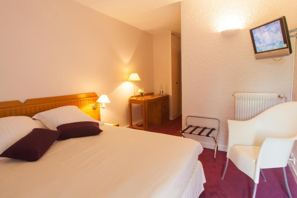 Logis Ar Milin Hotel Châteaubourg Cameră foto