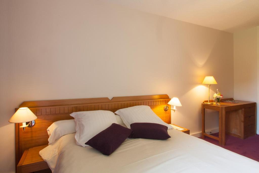 Logis Ar Milin Hotel Châteaubourg Cameră foto